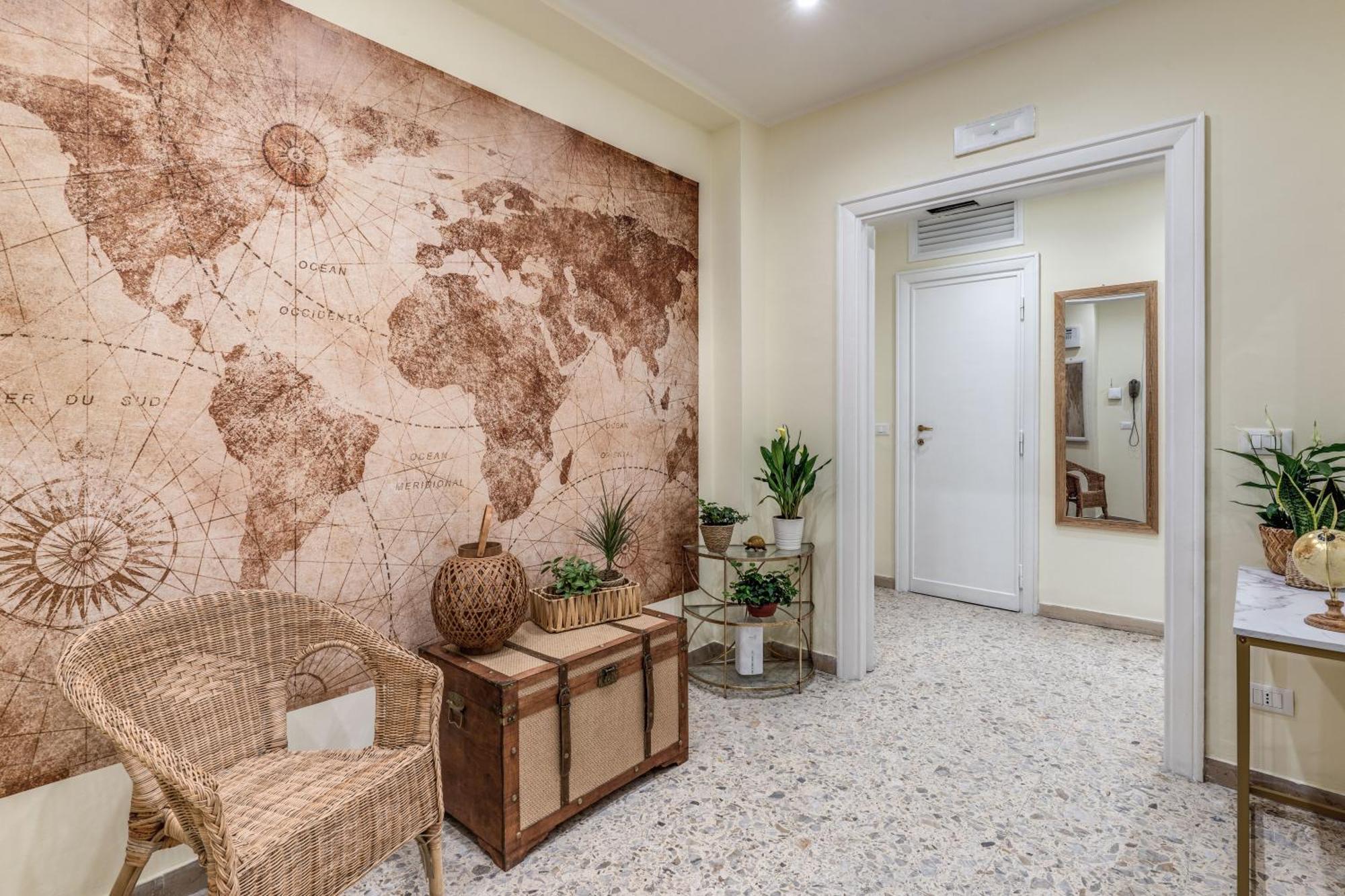 Vatican Cartographer Apartment Rom